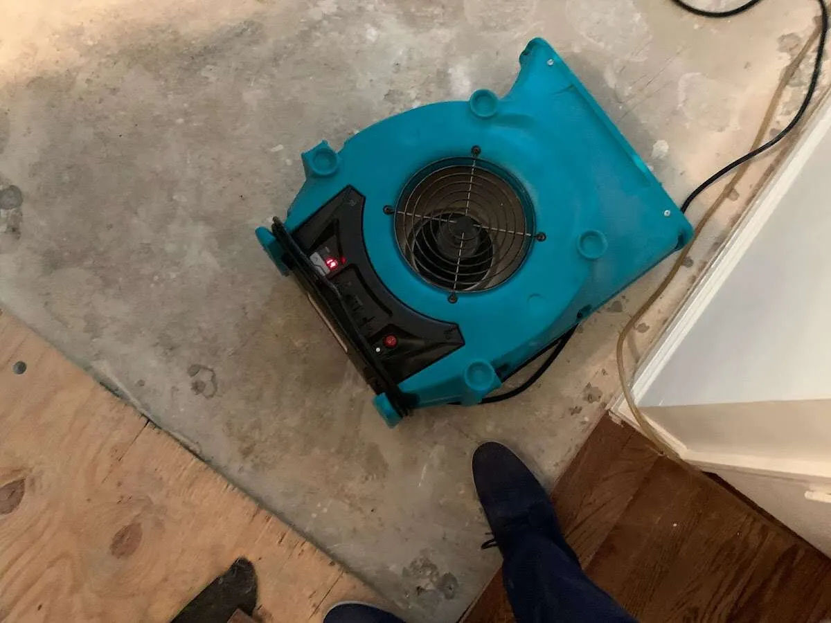 Air mover drying subfloor during Leak Detection & Repair in Salida del Sol Estates