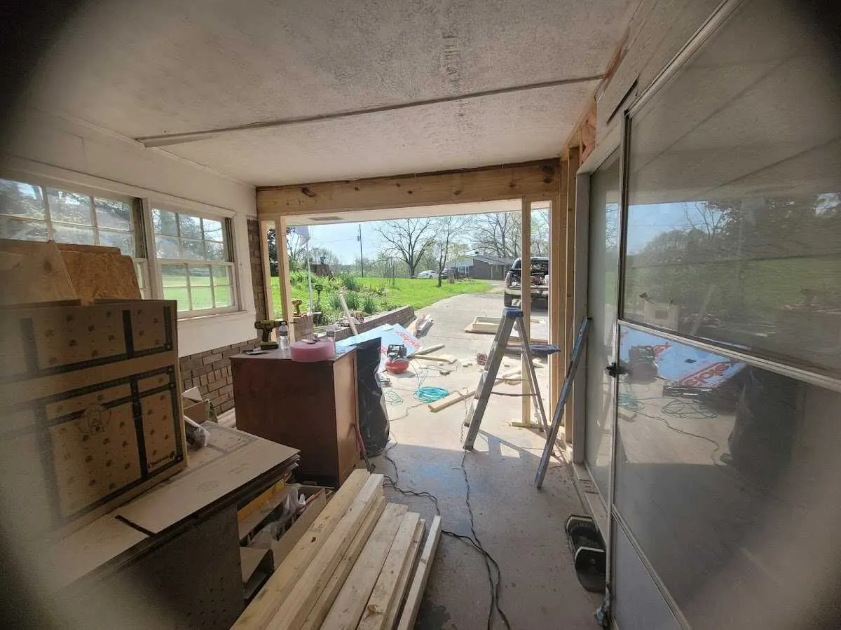 Air movers and dehumidifier for Drying & Dehumidification in Salida del Sol Estates